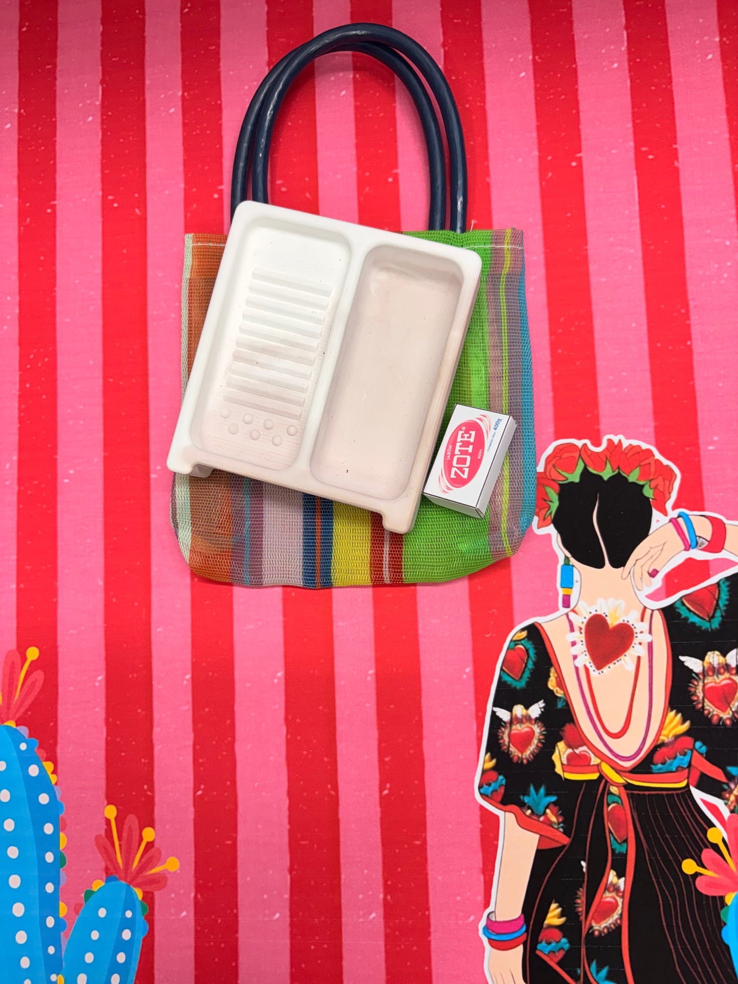 Lavaderito (Makeup-Brush Cleaner)