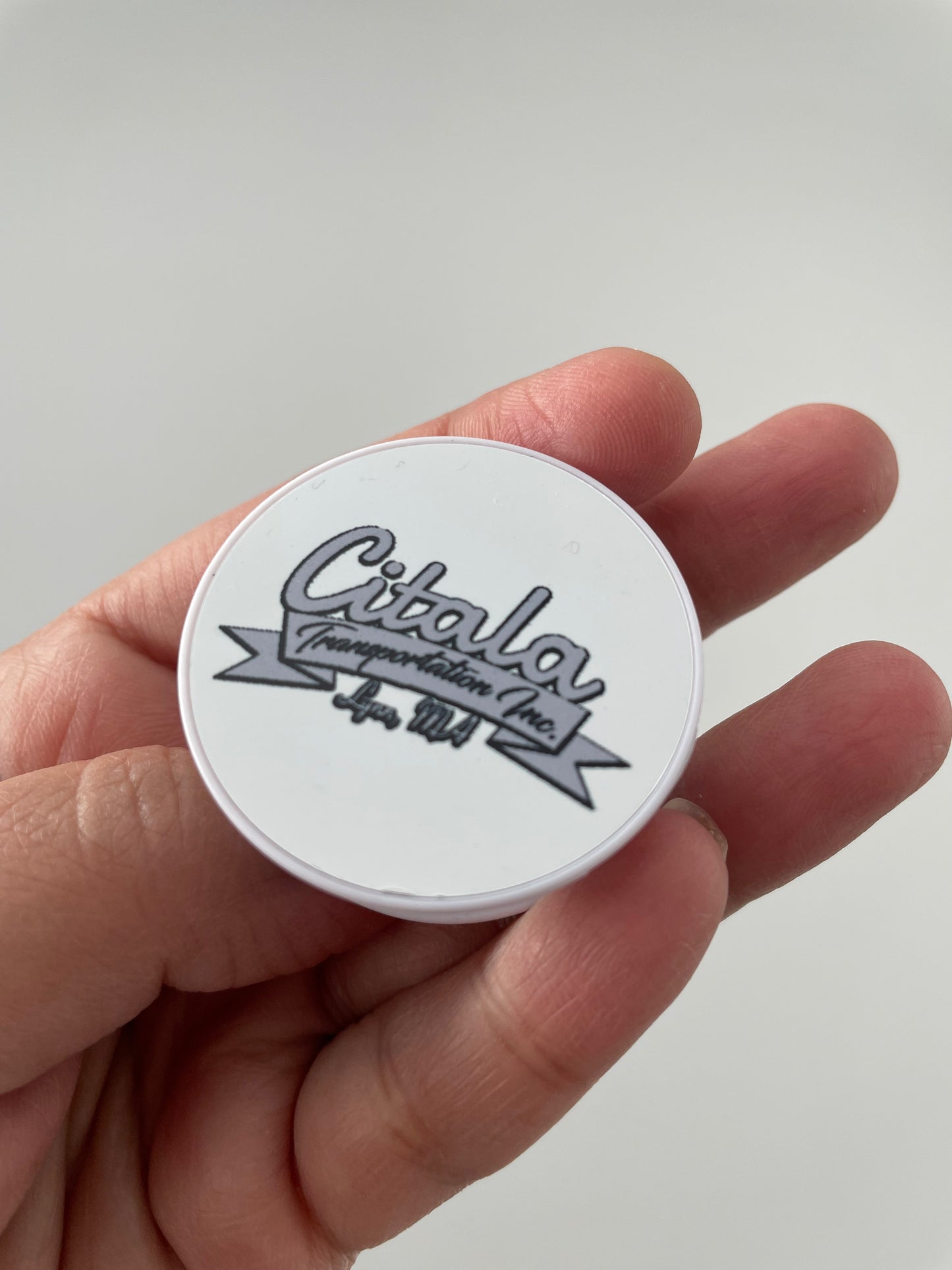 Soporte para teléfono hecho a mano